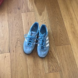 🦋 Blue adidas sambas/ gazelle/ spezial